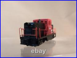 Bachmann Spectrum N Scale 81855 GE 44 Ton Diesel Switcher New Haven #0818 DCC