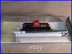 Bachmann Spectrum N Scale 81855 GE 44 Ton Diesel Switcher New Haven #0818 DCC