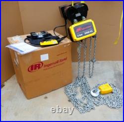 (New) Ingersoll Rand 3 Ton IR Quantum Electric Hoist 25 Ft. Chain QCH200-2ND300